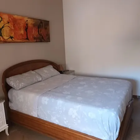 Piso En El Centro De Con Garaje Incluido Gratis Apartment