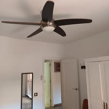 Apartment Piso En El Centro De Con Garaje Incluido Gratis Granada