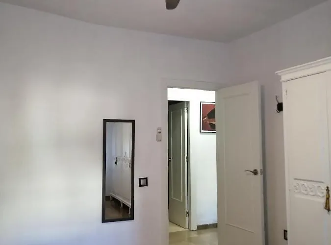 Piso En El Centro De Con Garaje Incluido Gratis Διαμέρισμα *